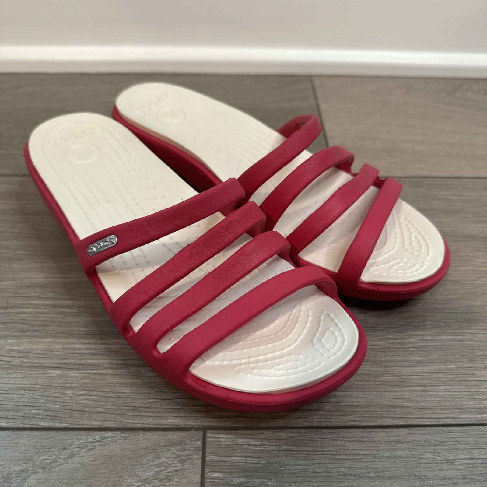 Crocs Women’s Size 7 Rhonda Wedge Four Strap Raspberry Strappy Sandals Pink