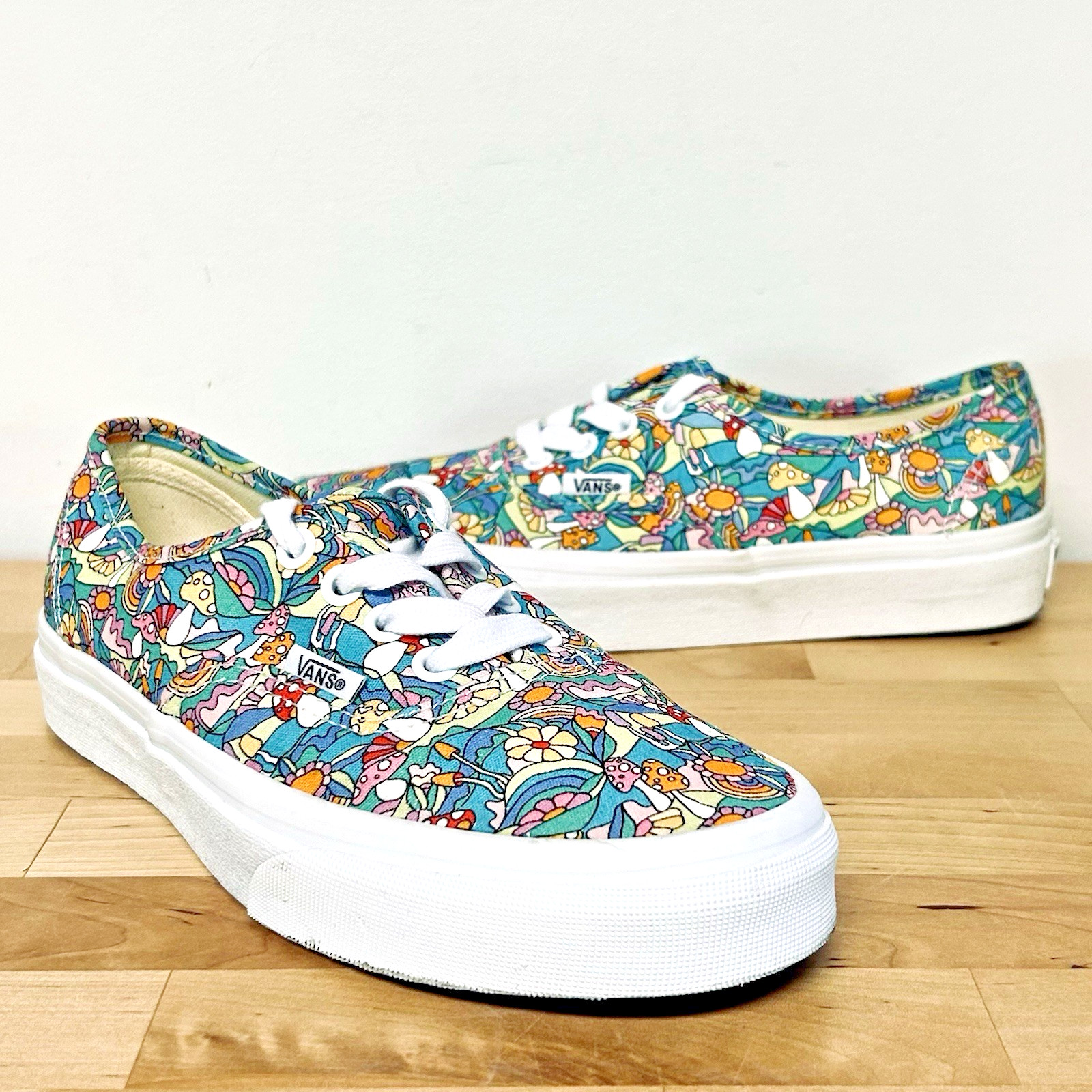 Vans Sneakers Trippy Mushrooms Womens Sz7 Floral Psychedelic Hippie Goblincore