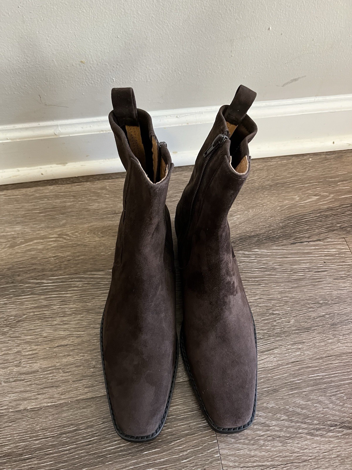 MADEWELL The Idris Ankle Boot in Dark Carob Suede NWOB Size 7