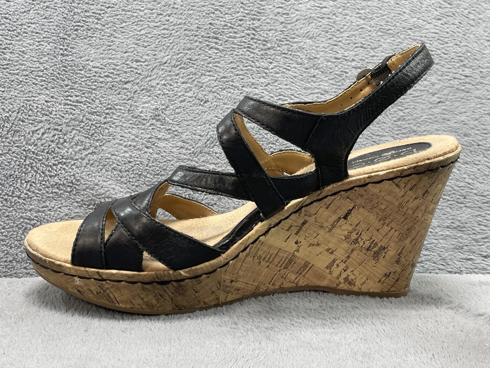 B.o.c Sandals Womens Size 9 Black Faux Leather Strappy Wedge Platform C67403