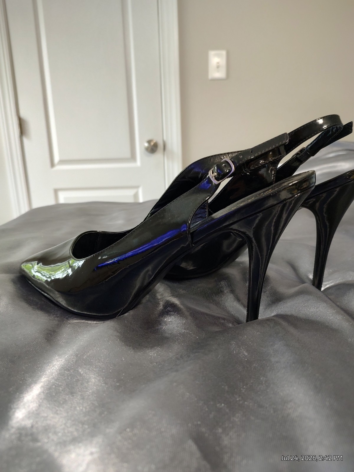 Womens shoes black patent leather Pleaser brand size 16 with a 5″ heel