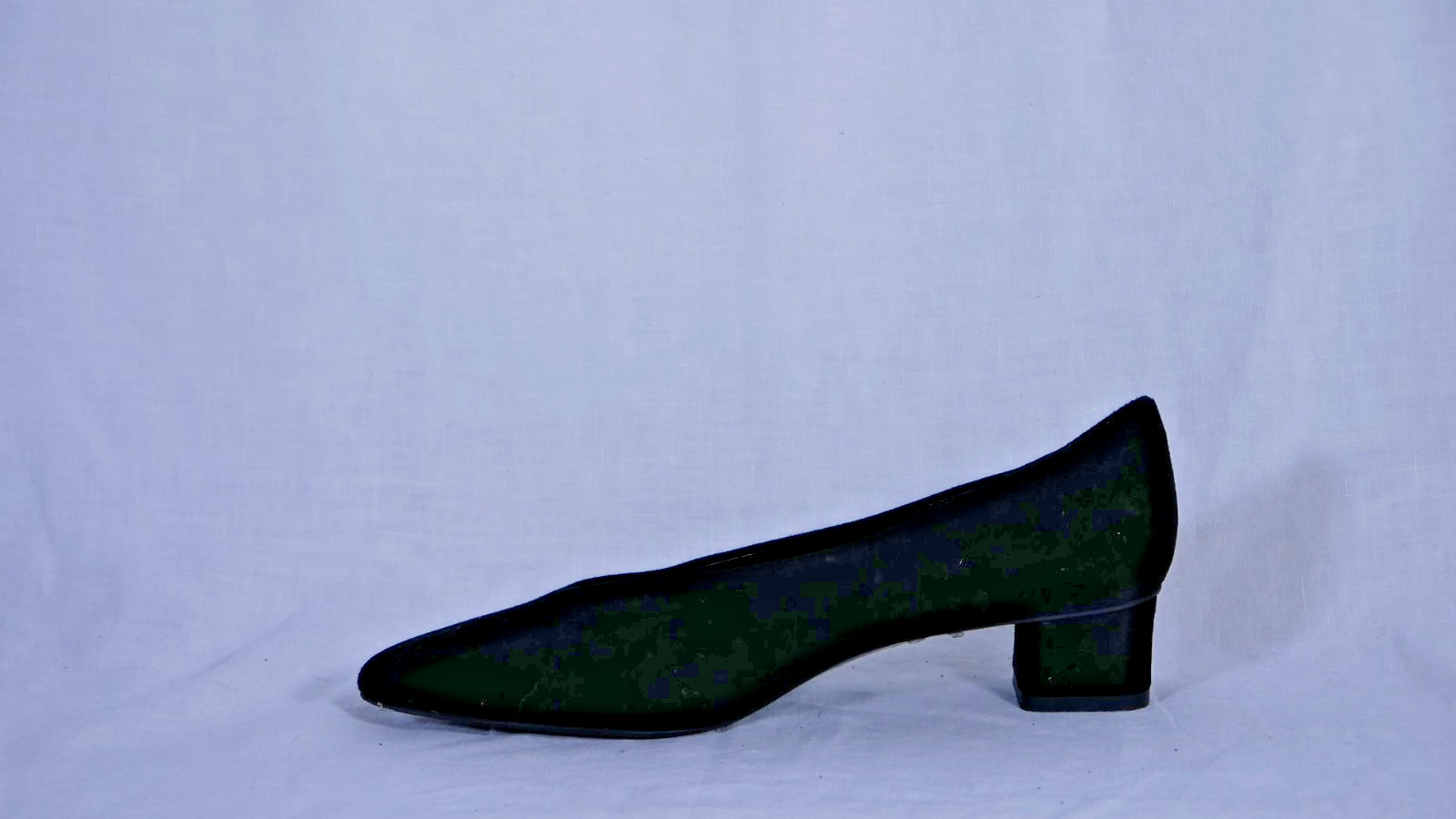Everlane Suede Kitten Heel Pointed Toe Shoes Size 7
