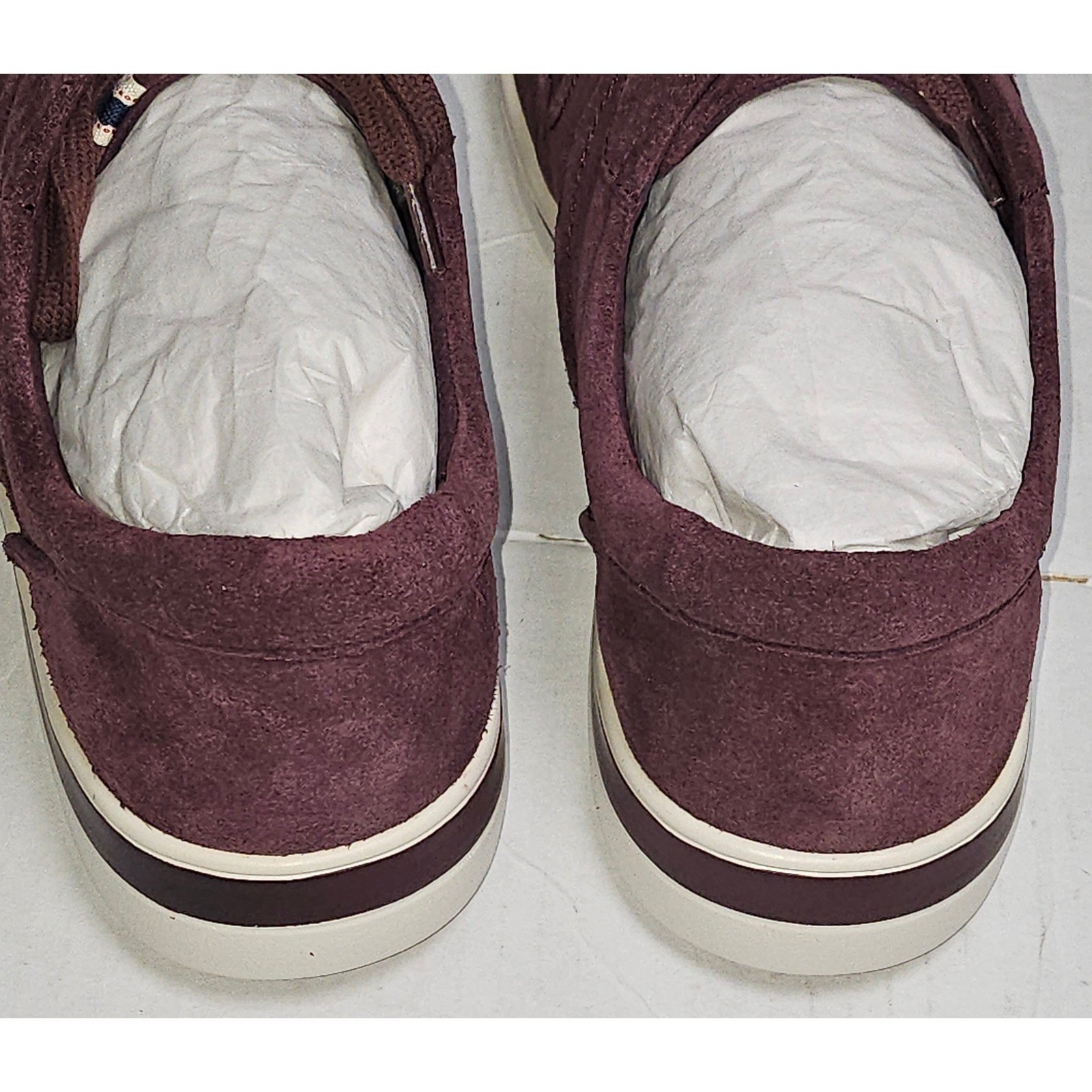 ED Ellen DeGeneres Akemi True Merlot Suede Lace Up Sneakers Womens 8.5M EU 38.5