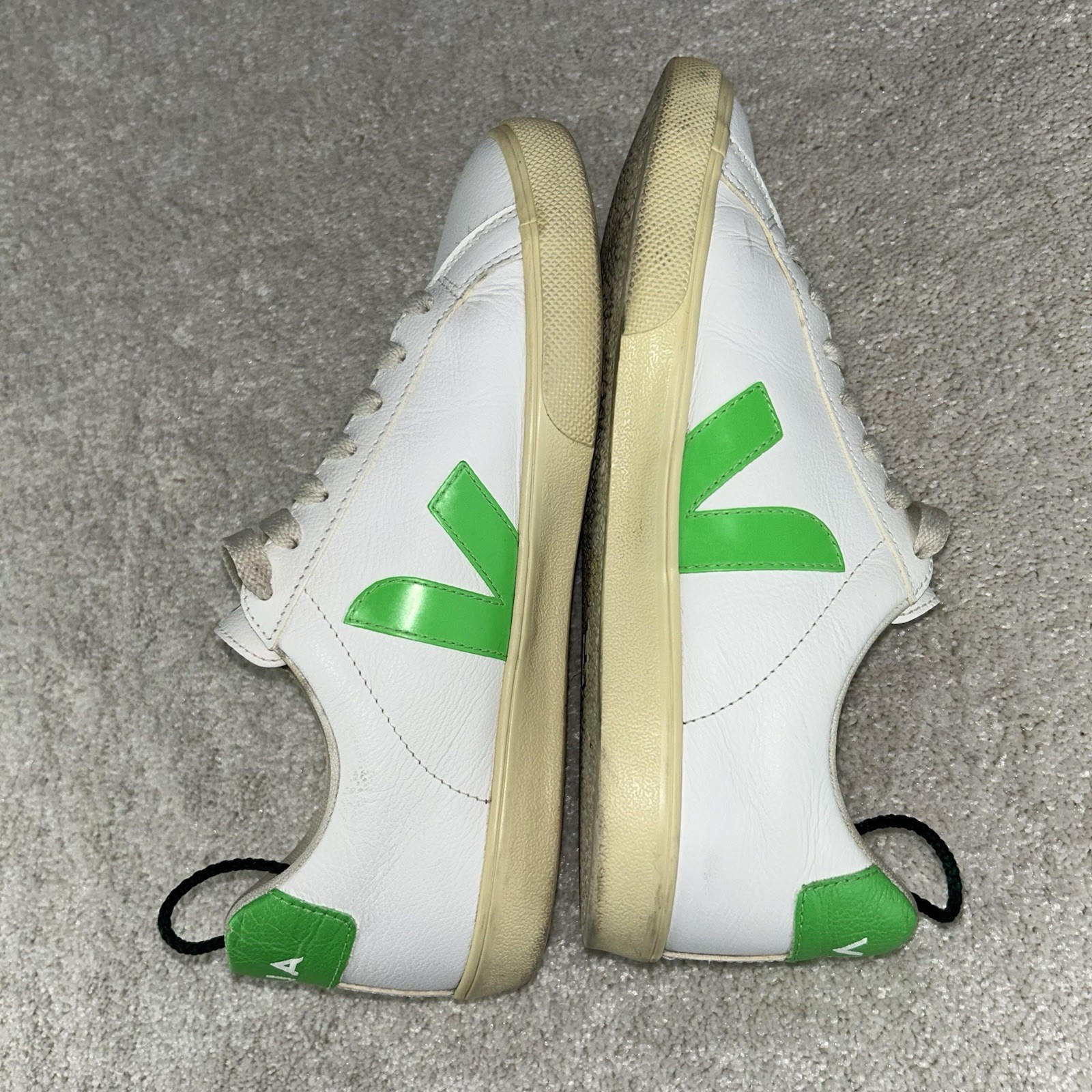 VEJA Esplar Logo Low Sneakers White & Absinthe Neon Green Leather Size 39 / 8 US