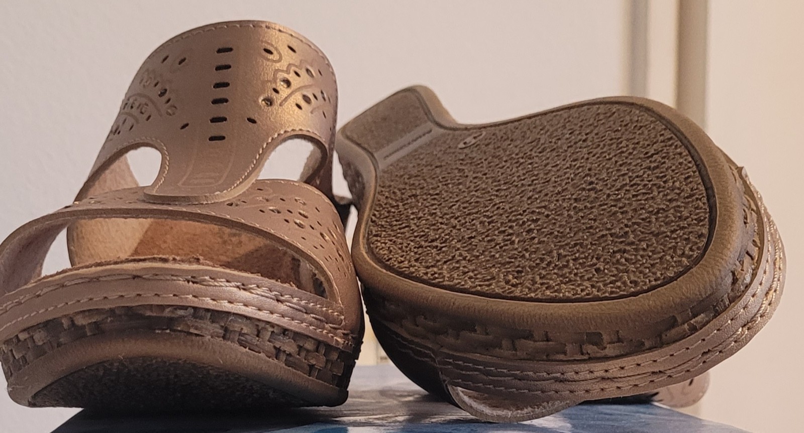 Flexus by Spring Step Metallic Bronze Comfort Wedge Slides – Size (US 10)