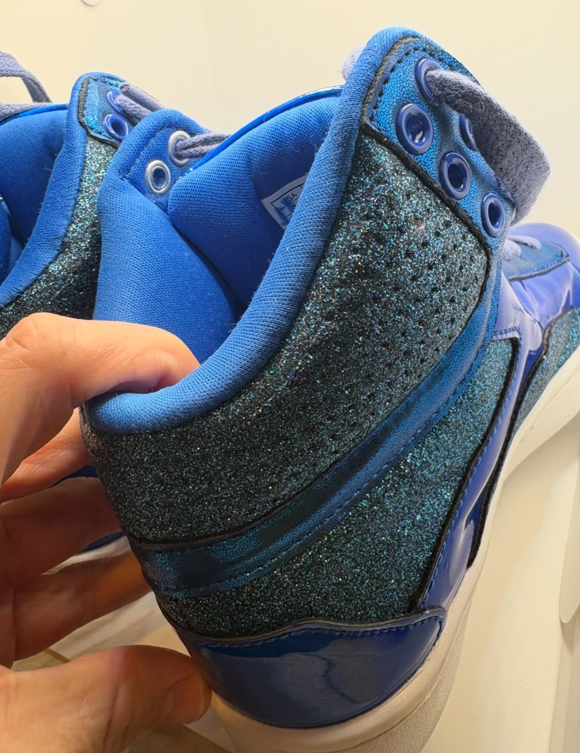 Pastry shoes womens size 5, blue high tops, shiny, Glam Pop Tart Glitter Dance