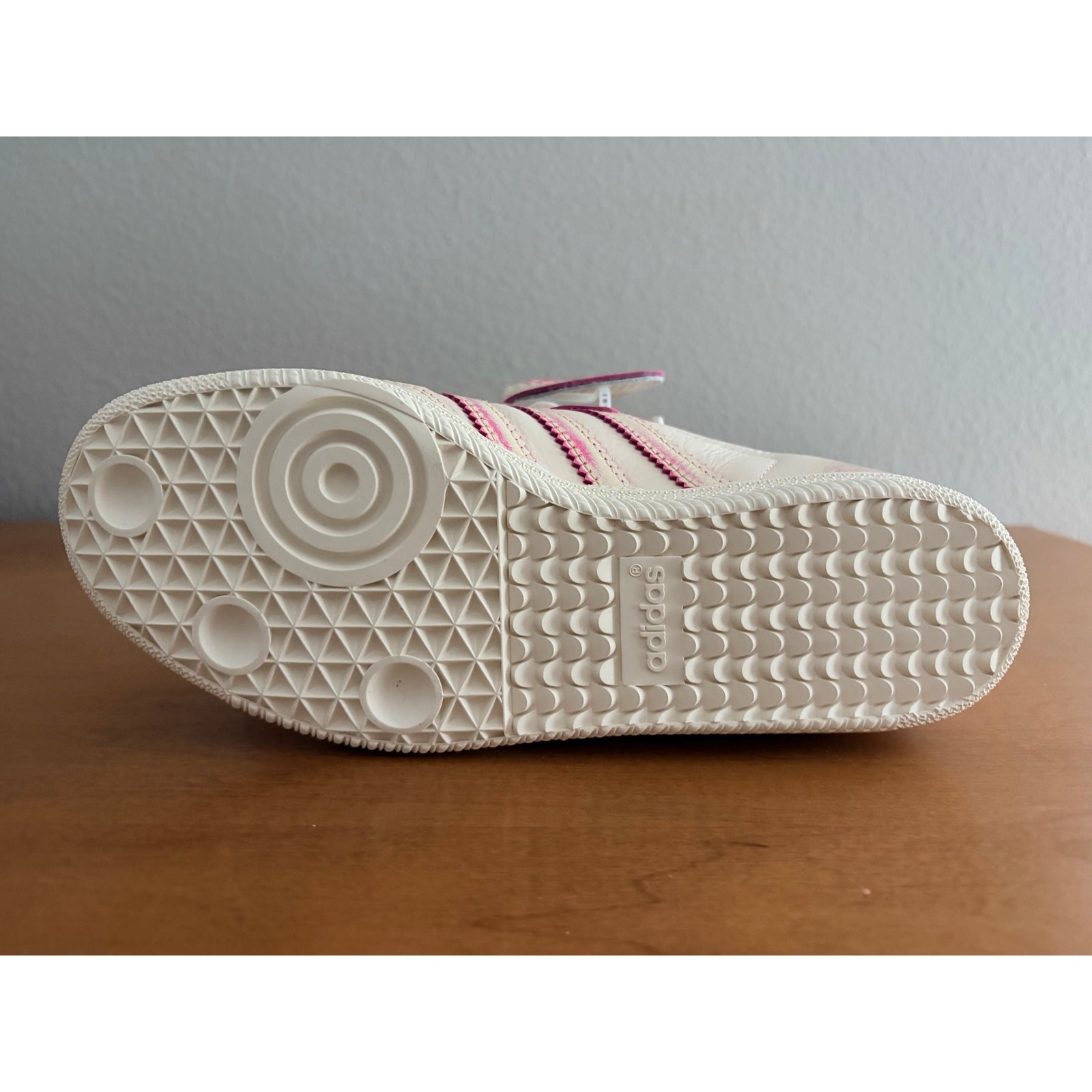 Adidas Samba LT Distressed Pack Cream/Shock Pink Womens 6 JR5998