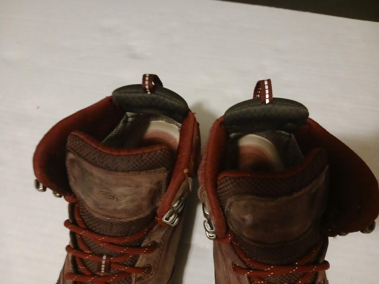 Keen Terradora Mid Leather Hiking Boots Womens 9.5 Pink Maroon Red Waterproof