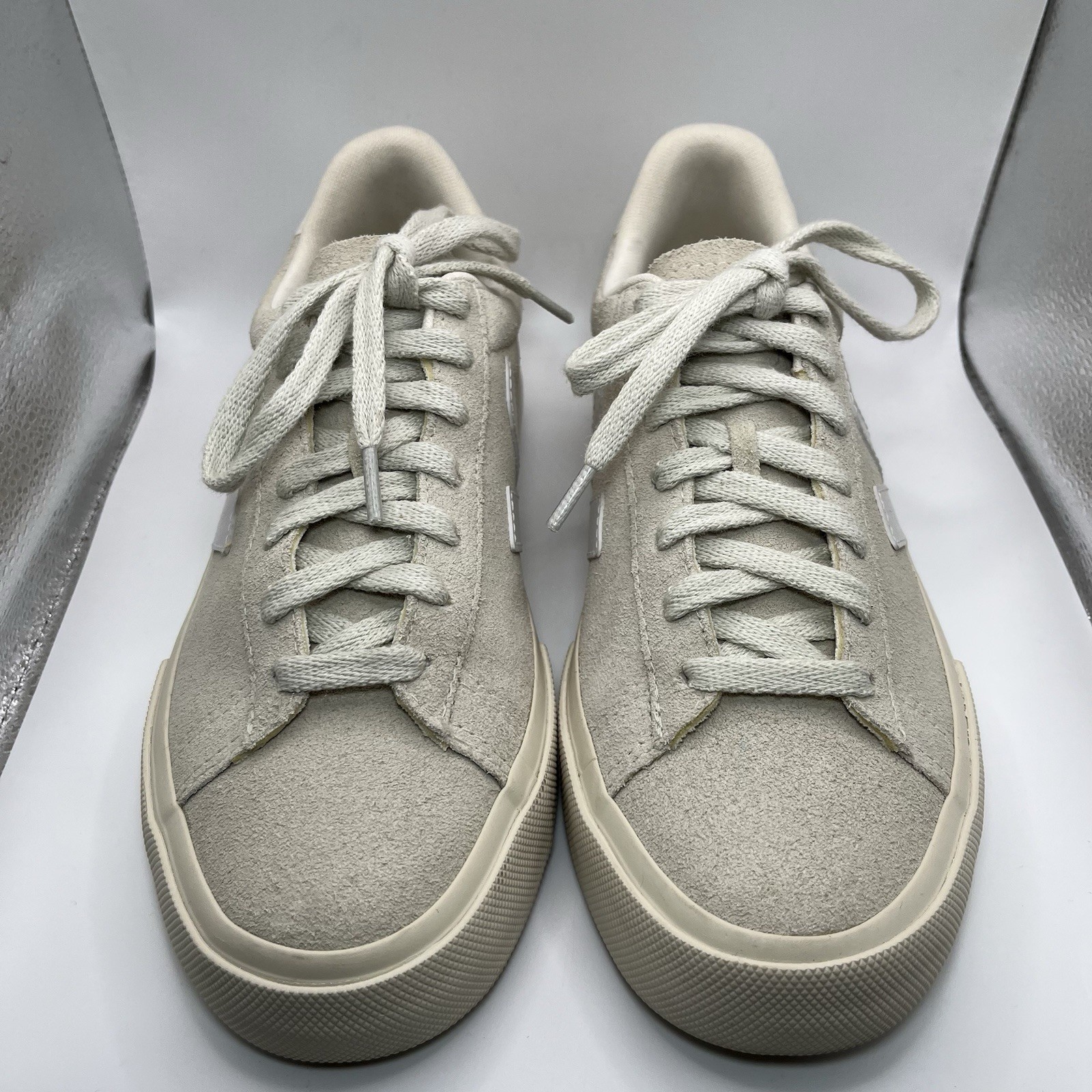 Veja Campo Suede Sneakers Women’s 7 Beige/Natural White Lace Up Shoes BRAZIL EUC