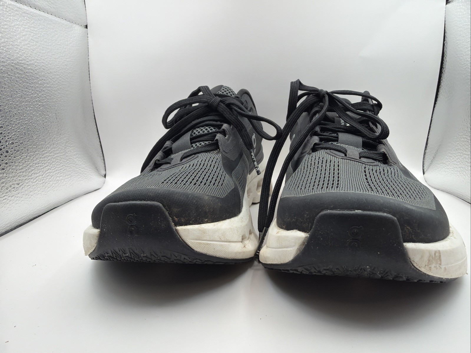 ON Women’s Cloudrunner Wide Eclipse | Black US size 6.5 D