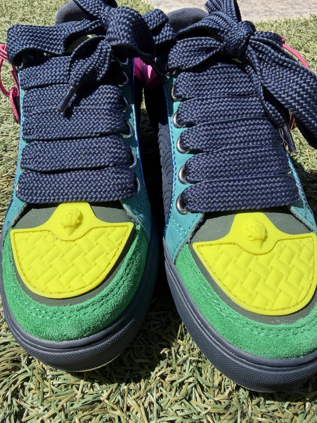 Kurt Geiger London Southbank Tag sneakers Vibrant Color Suede W Charm Size 38.5