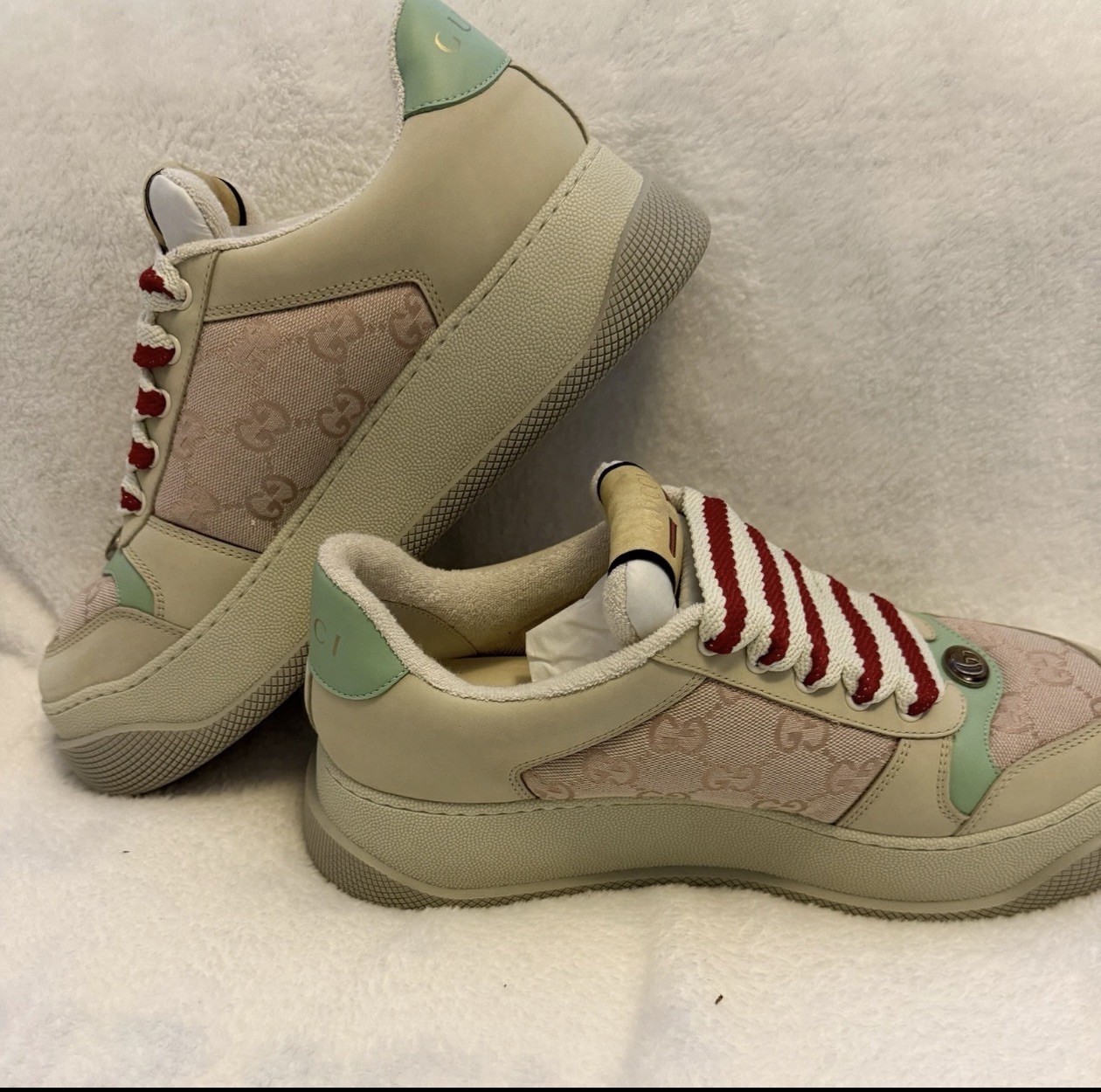 Gucci Screener GG Monogram Canvas Leather Low Top Sneakers Beige Red Green 2023