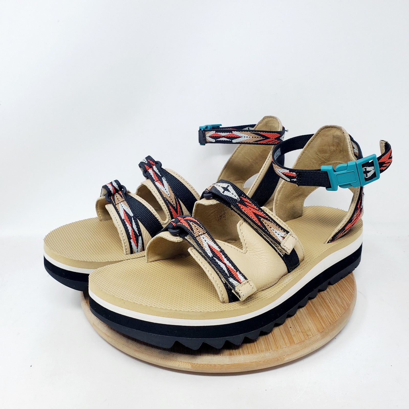 Teva Ceres Sandals Womens 9 Midform Platform Chunky Strappy Aztec Straps Shoes