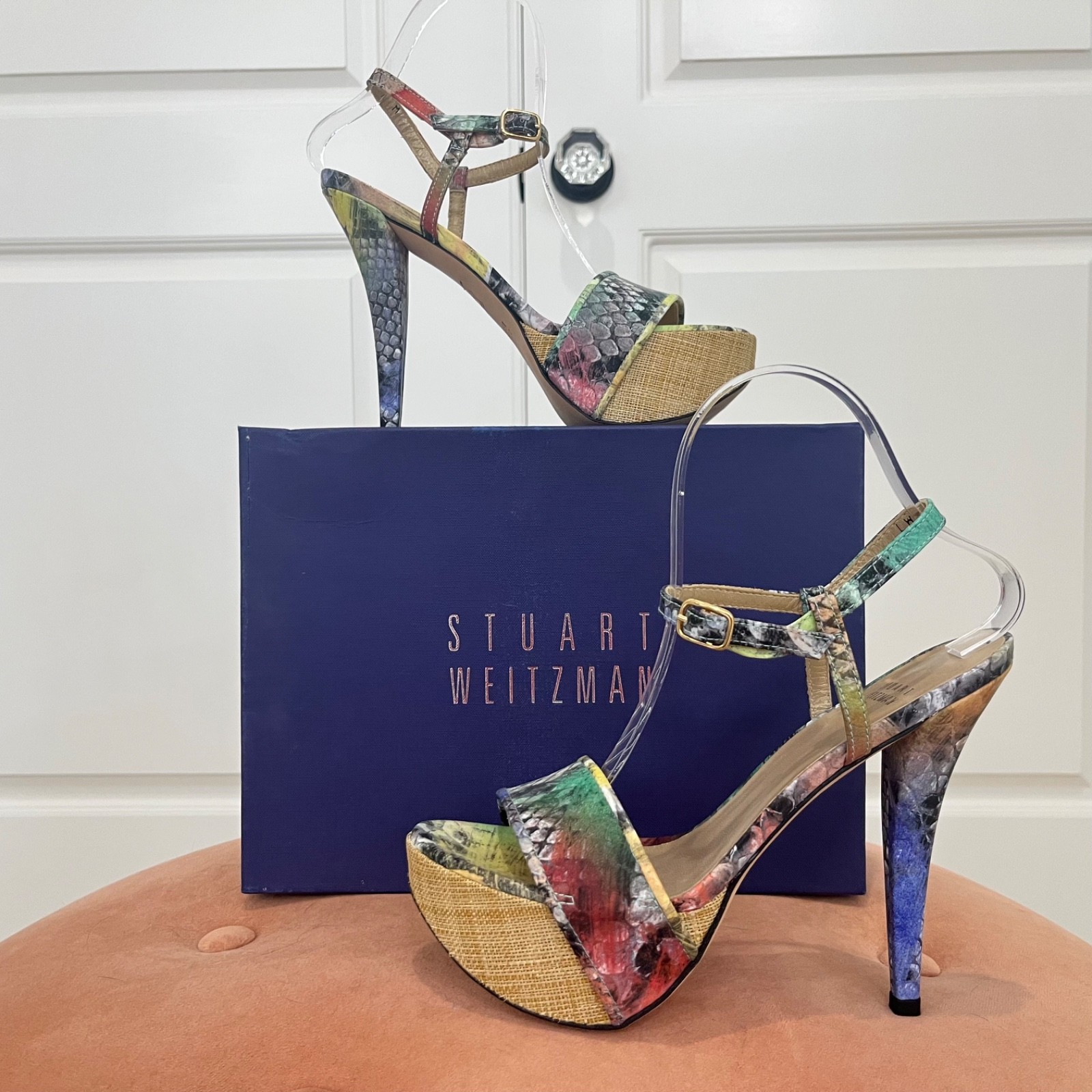 NEW w/ Box Stuart Weitzman «Onceover» Multicolor Python Print Platform Heels – 7