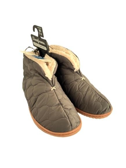 Dearfoams Women’s Heritage Warm Up Bootie Slipper, Brown, M (7-8)