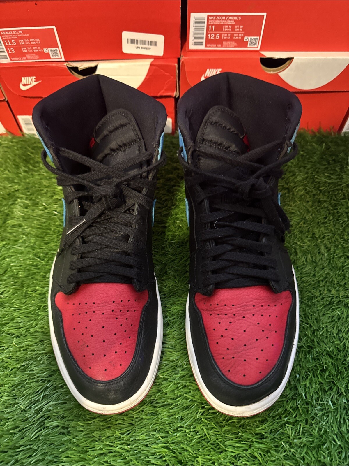 Size M 11 / W 12.5 – Jordan 1 High OG UNC To Chicago 2020