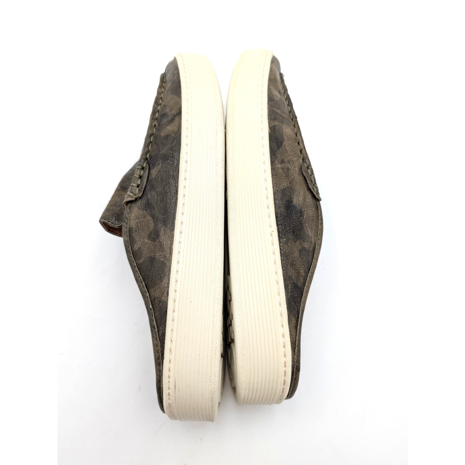 SOFFT Somers III Slide Camo Slip-On Leather Sneaker Mule Women’s Olive Size US9M