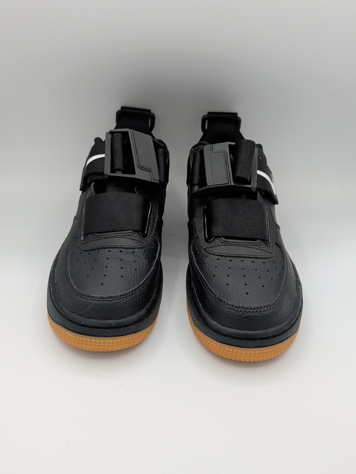 Nike Air Force 1 Utility GS Black Gum AJ6601-003 Youth Size 6.5Y Womens Size 8