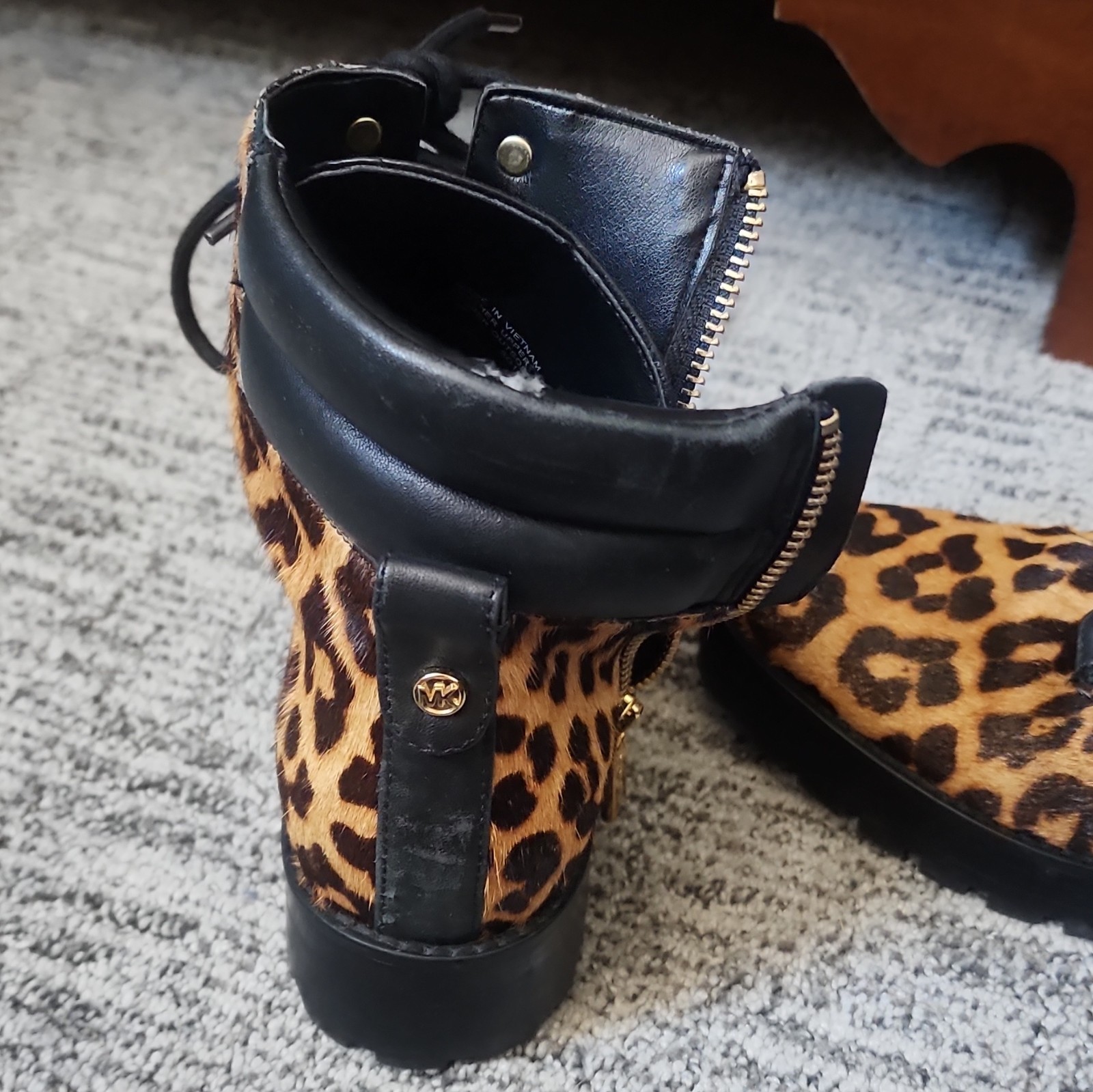 Michael Kors Animal Print Lace-Up Ankle Combat Boots Zipper Lug Sole 7.5M