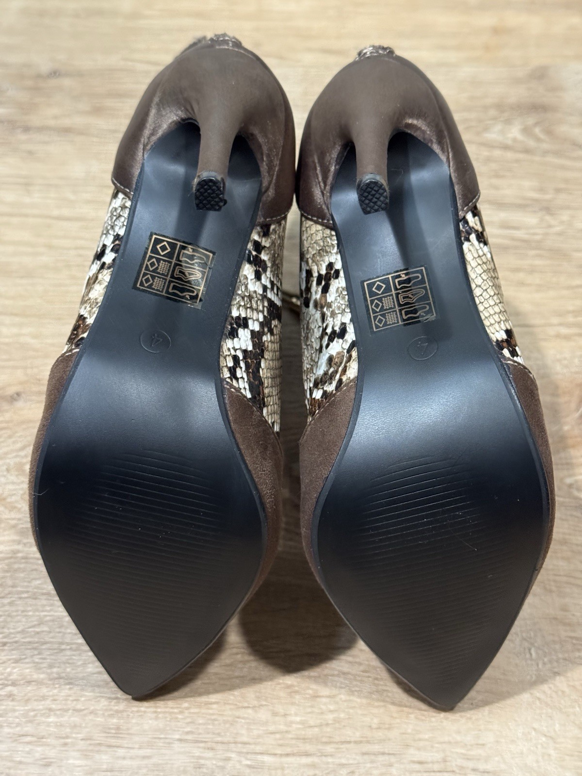 NEW Nasty Gal Snake Print Lace Up Bootie Brown Size 37/4