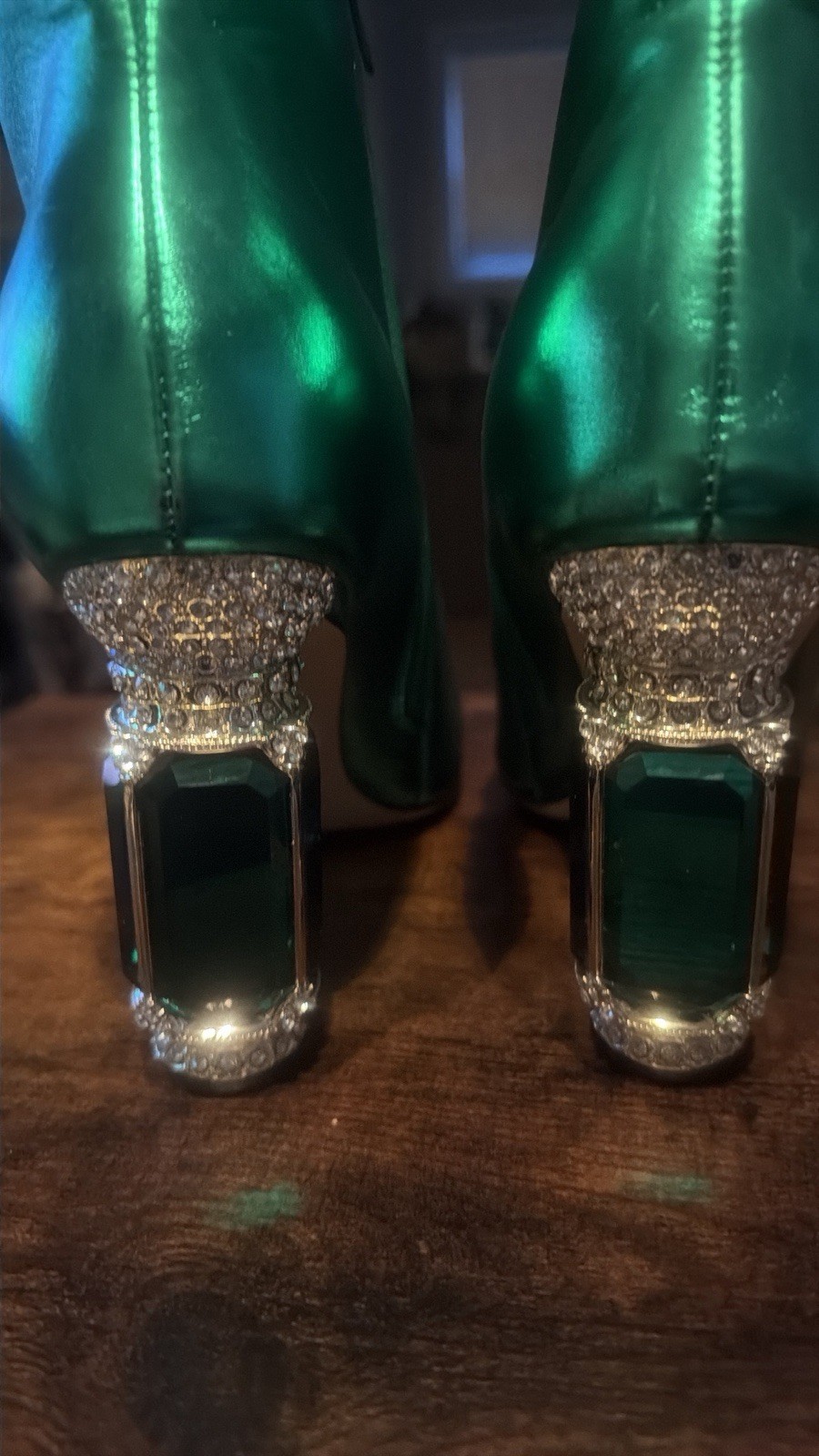 Vince Camuto Green Metallic Leather Ankle Booties Gemstone Glitter Block Heel