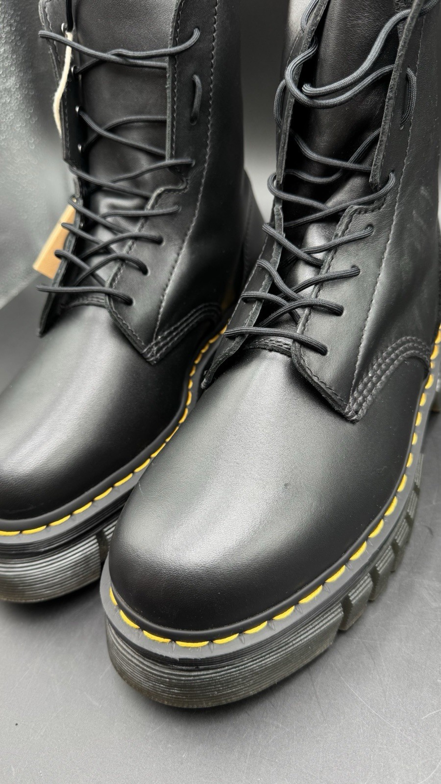 New Dr. Martens Audrick 8-Eye Platform Boots Black Leather Women’s US 10 EU42