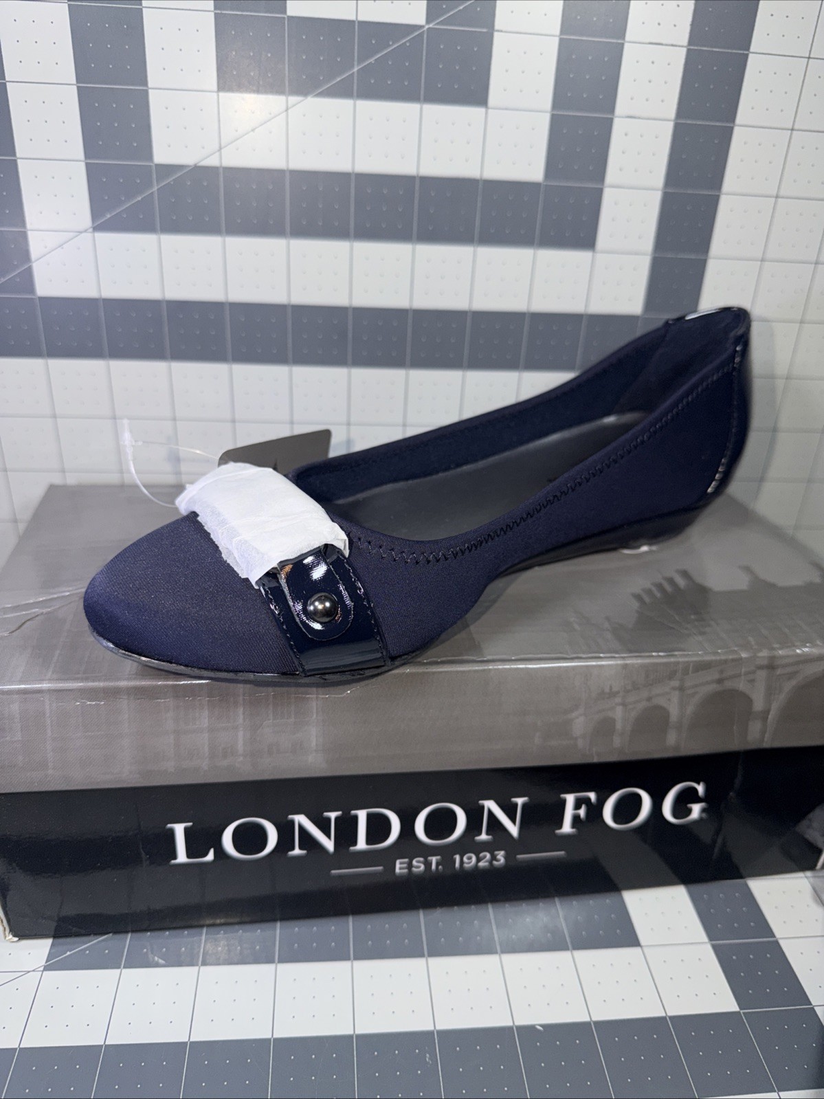 London Fog Chelsea Navy Fabric Flats Size 7.5 ZXK183 New W/ Box Water Resistant