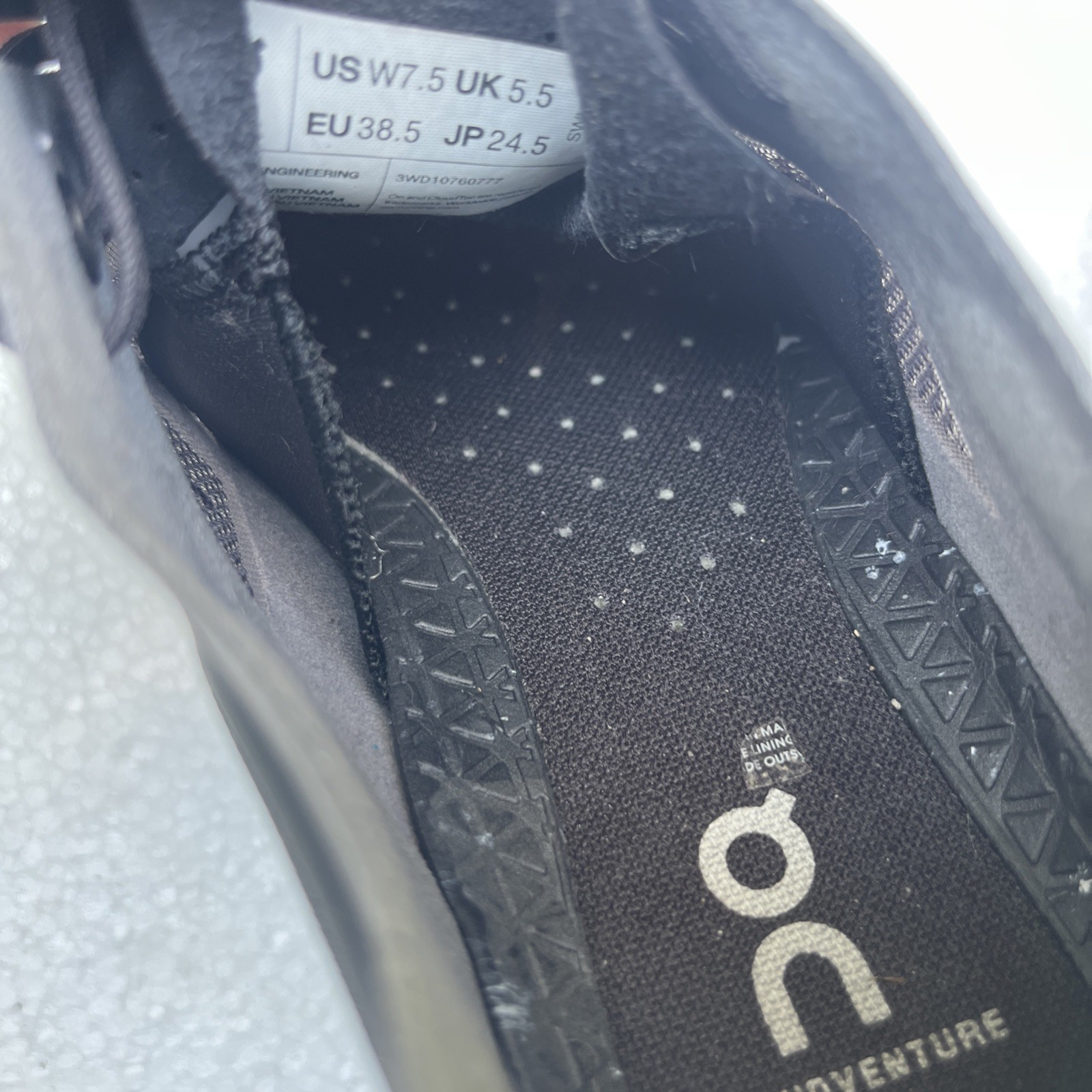 ON Running Womens Cloudventure Synthetic Textile Black Cobble Trainers US 7.5