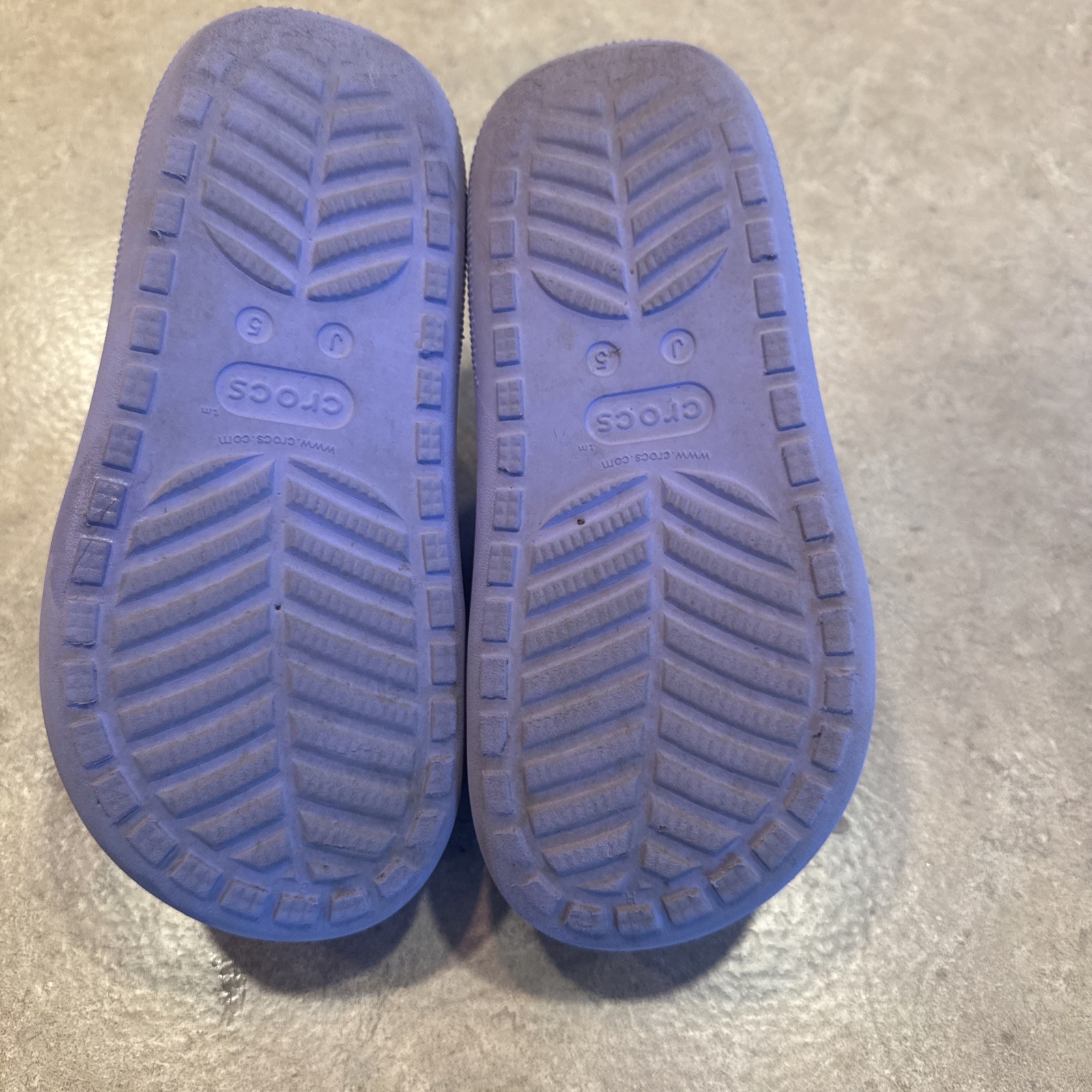 Iconic Cutie Crush Crocs Platform Clog Shoes J5 Unisex Purple EXCELLENT