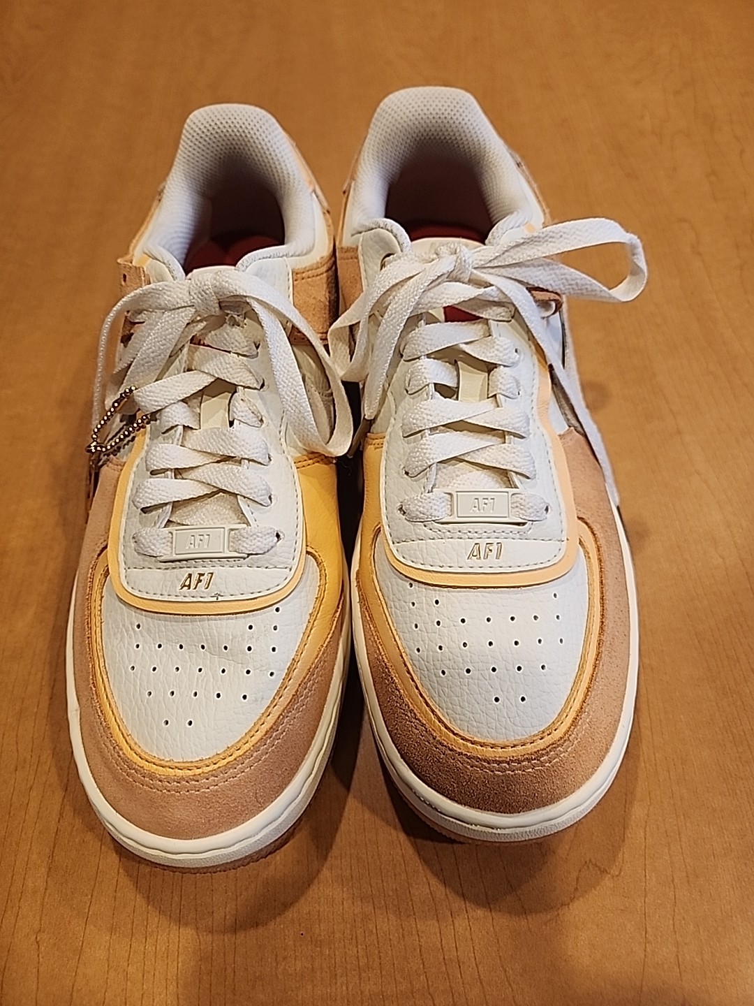 Nike AF1 Low Shadow Susterhood Cashmere Orange Sneakers. Size 8.5. DM 8157-700