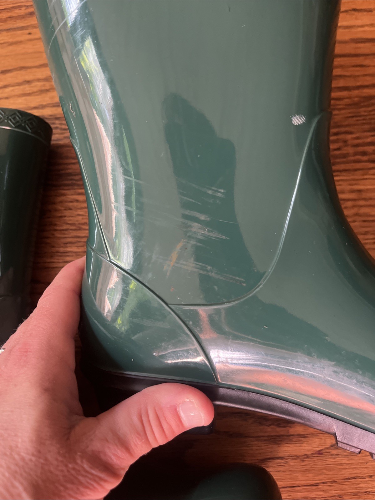 UGG Sienna Glossy Pine Green Rain Boots Size 8 Women’s Waterproof EUC