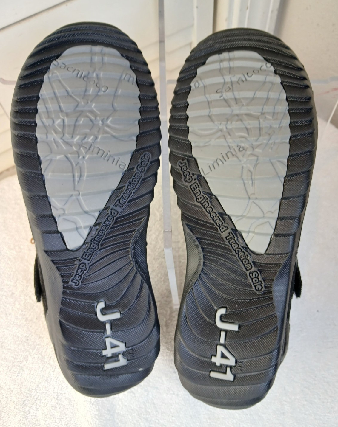 JEEP J-41,Women’s, Size 10M,Trail Rated,Cutting Edge recycled Materials,Shoes