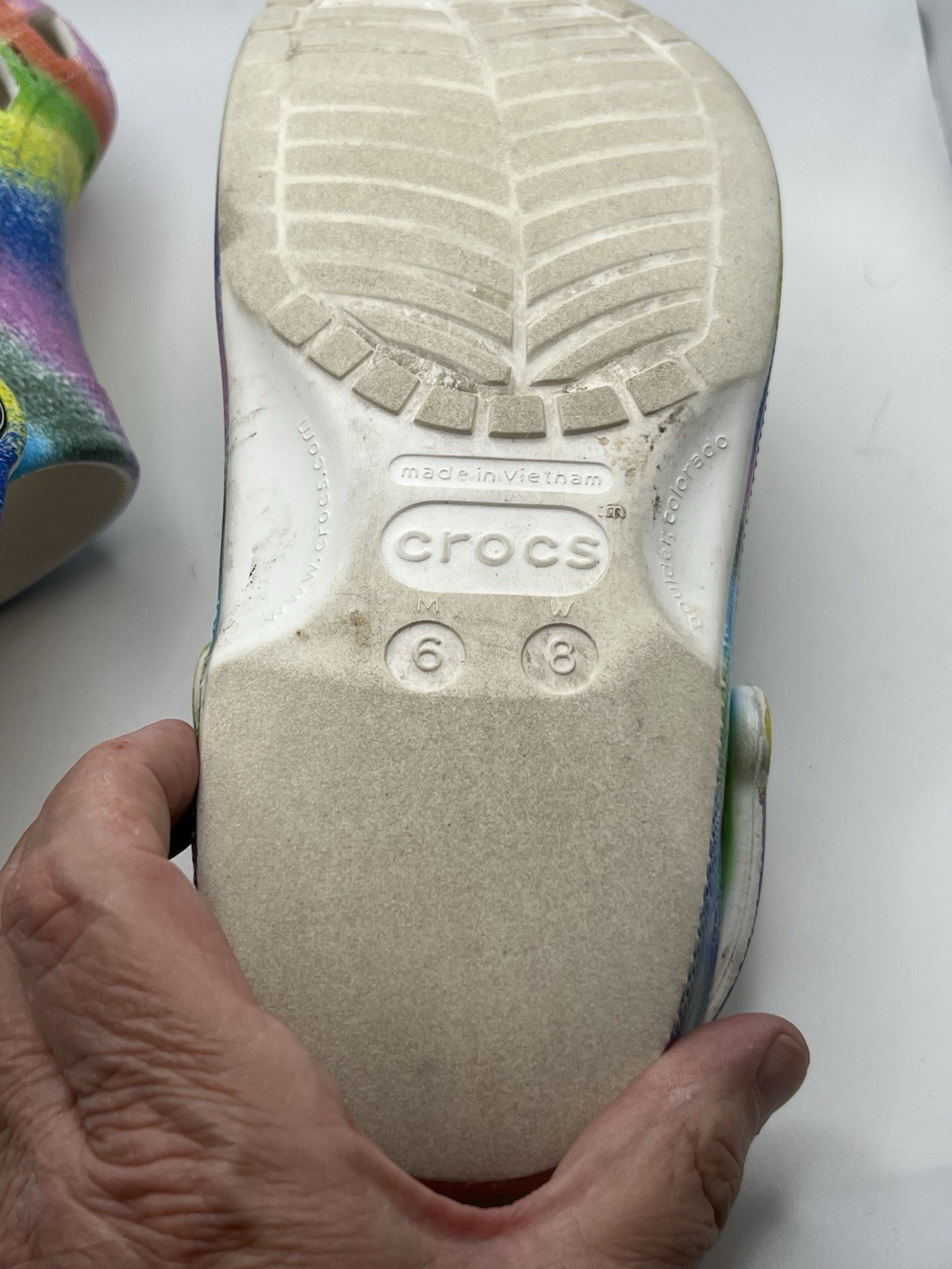 Crocs Tie Dye Clogs Women’s Size 8 Mens Size 6 SEE DESCRIPTION