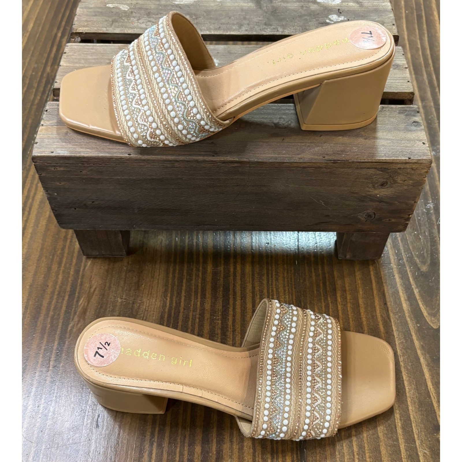 Madden Girl Womens Tan Beaded Rhinestone Block Heel Slide Sandals Size 7.5 Mule