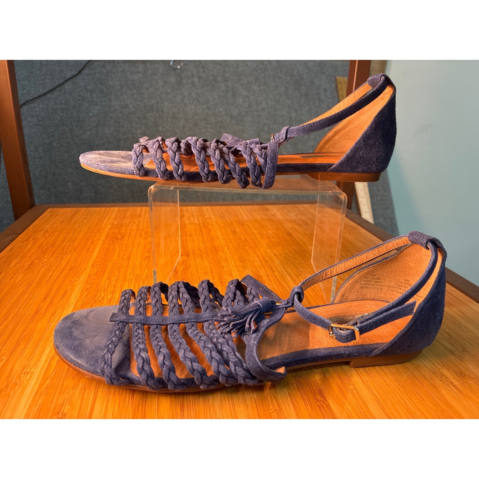Halogen Blue Suede Braided Tassel Flat Sandals Ankle Strap Womens 9M CA57903