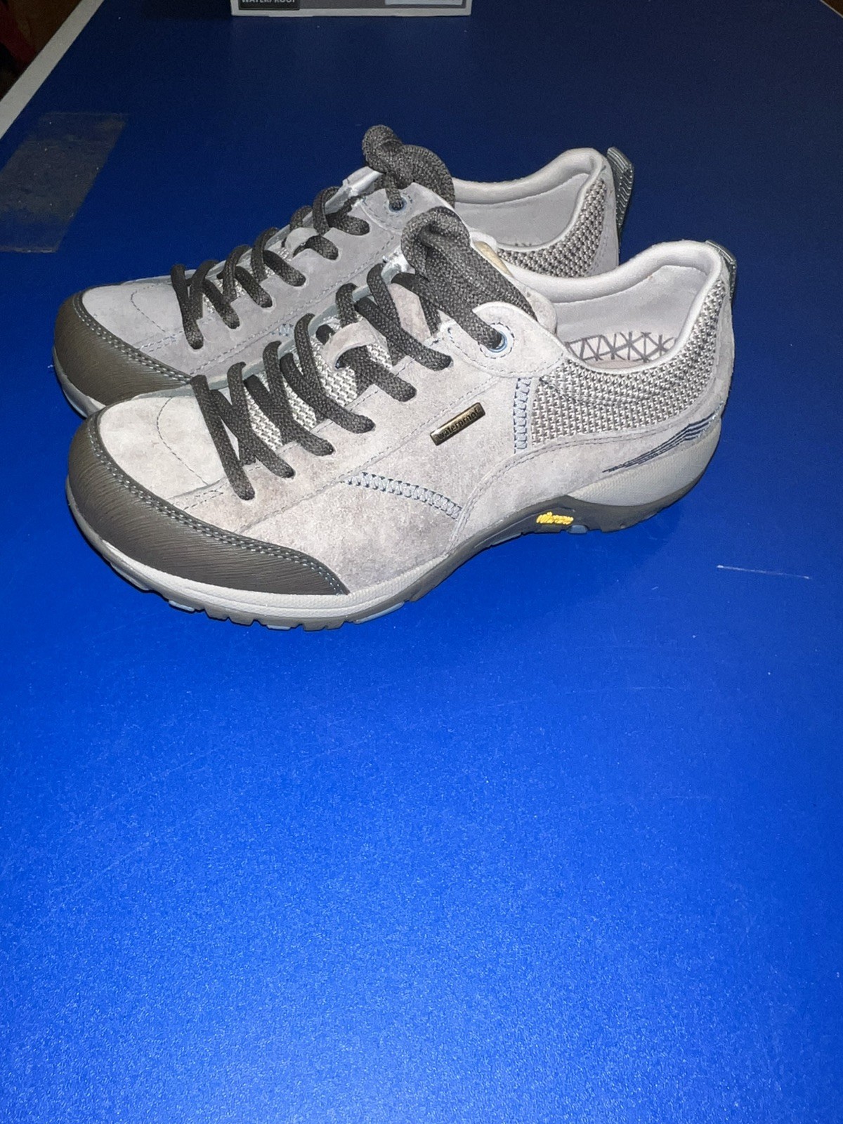 Dansko Paisley Suede Grey/Blue Size 36 Sneakers New With Box