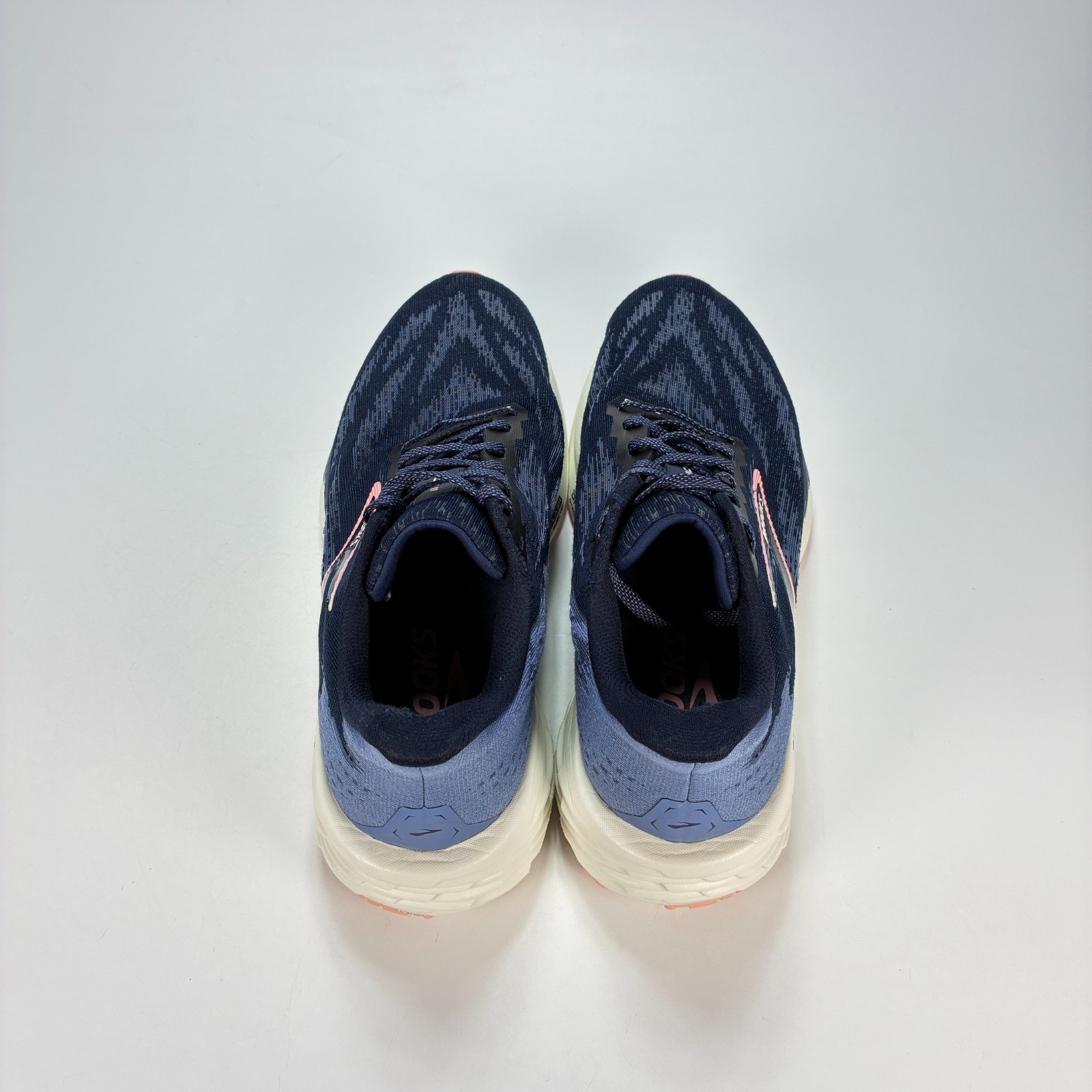 Brooks Launch 11 Peacoat Blue Peach Running Shoes 1204391B483 Women’s Size 10