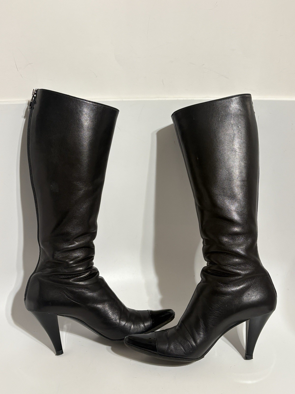 Vtg Chanel Black Quilted Leather CC Logo Zipper Pull Boots 36