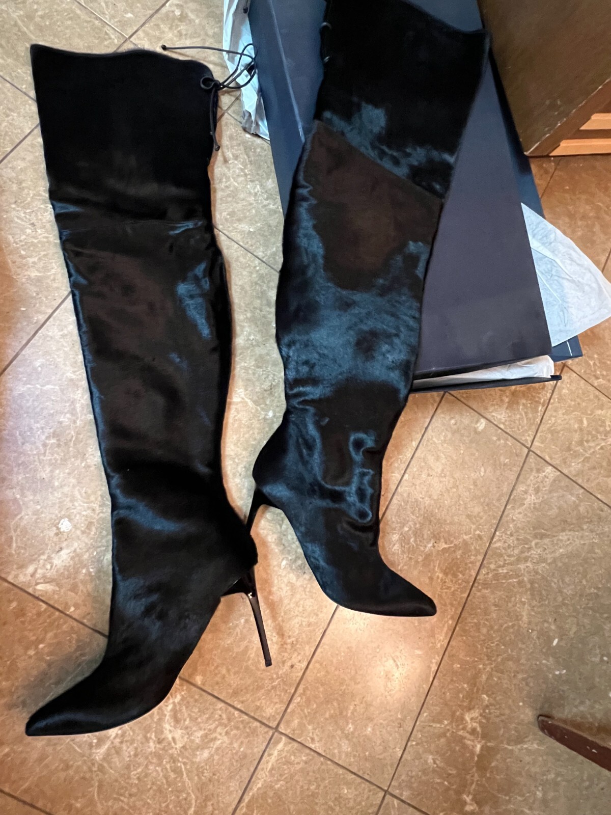 NIB Oscar de la Renta Women’s Black Pony Hair Frederikke Over Knee Boots Size 38