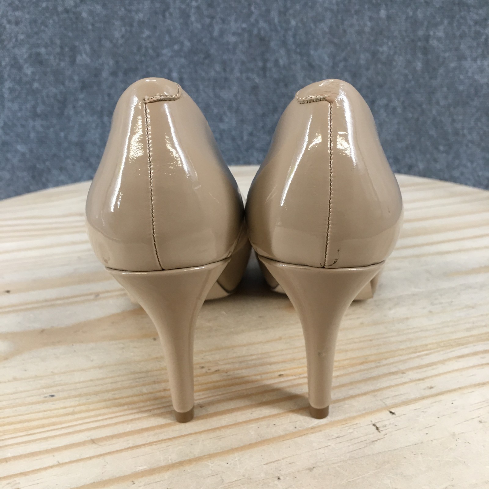 Madden Girl Heels Womens 8 M Pump Tan Leather Slip On Stiletto Heels Pointed Toe