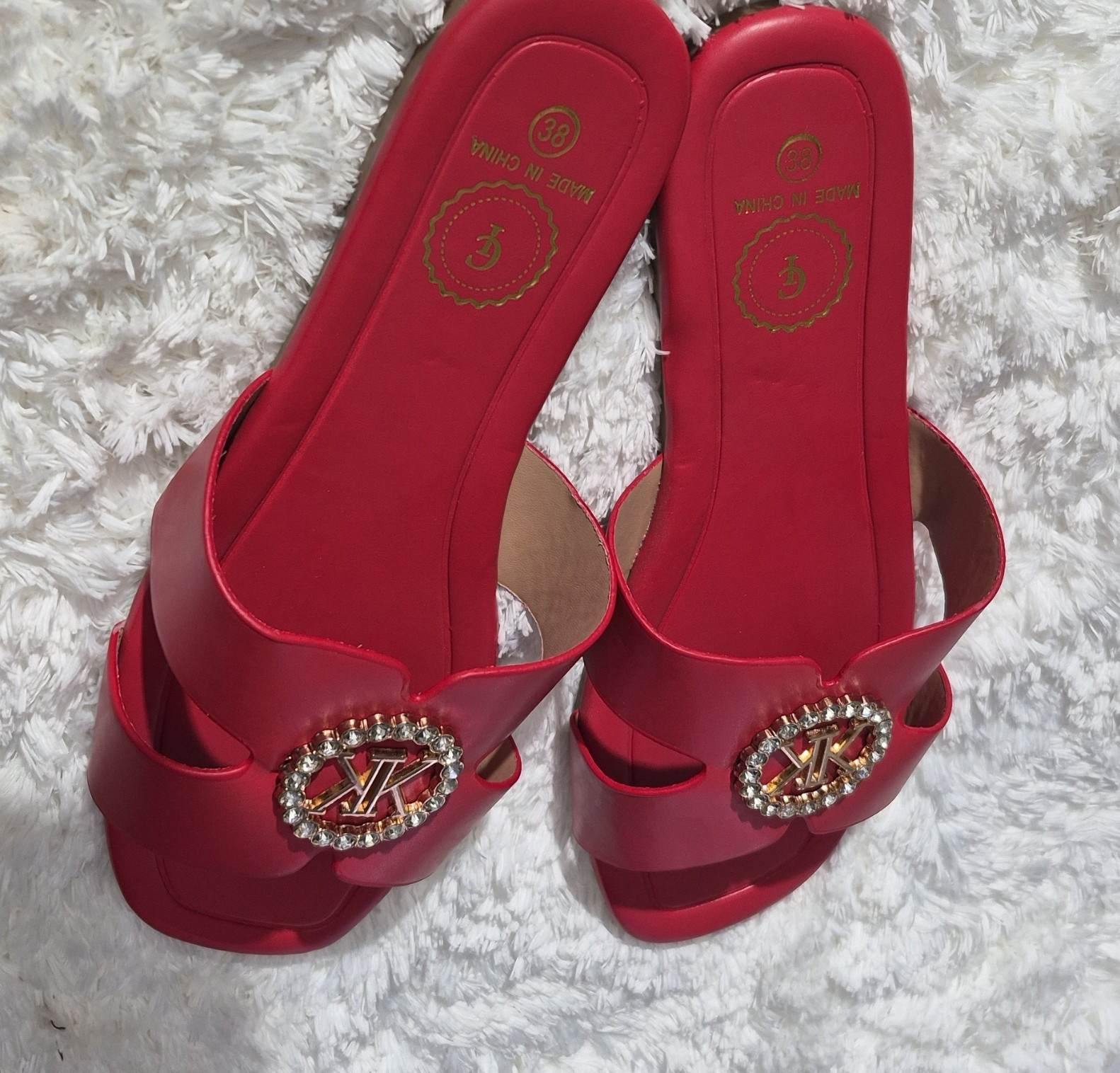 GF Red Women’s Slide Sandals Slip-On Logo Beaded Accent Comfort EU 38