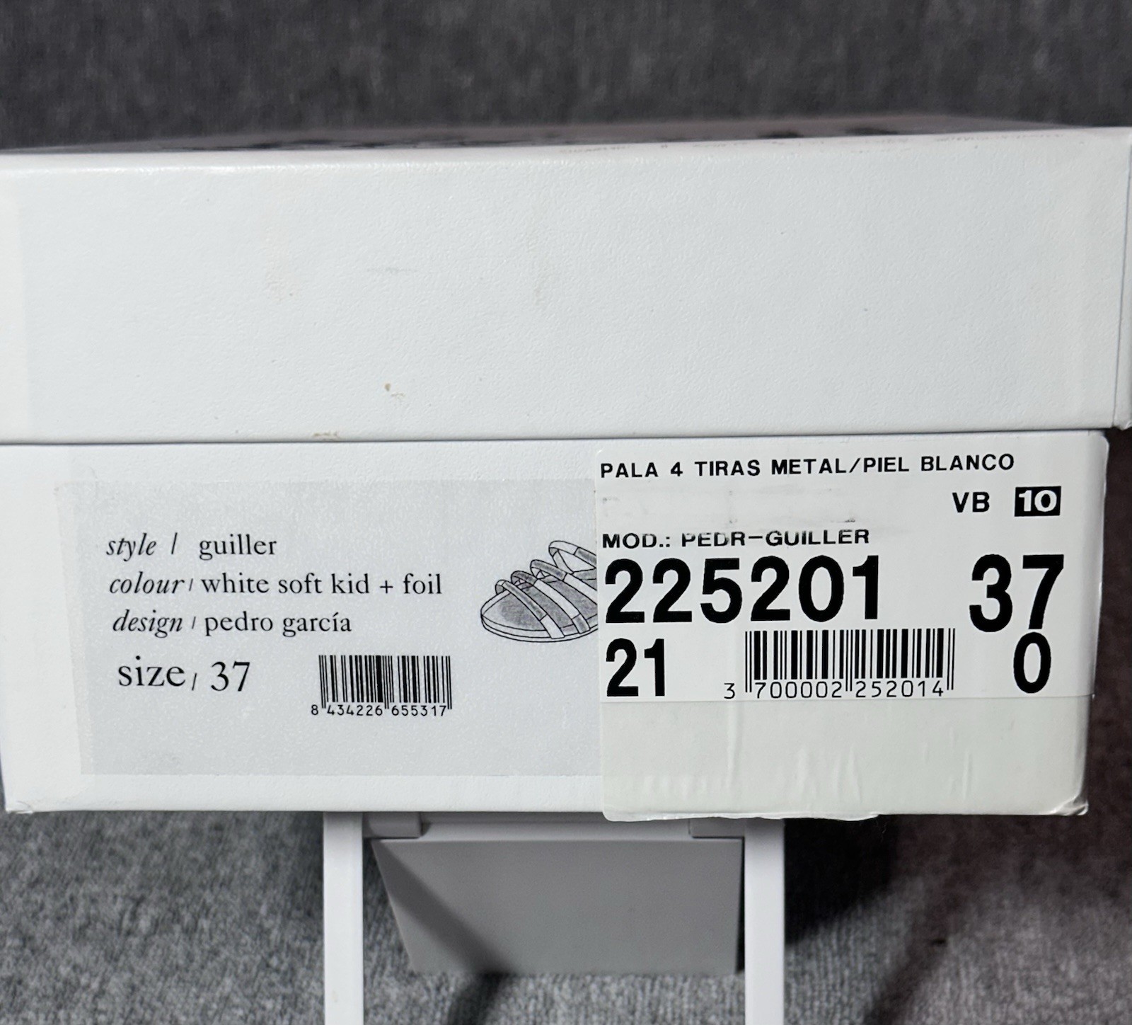 NWB Pedro Garcia Guiller Strappy Slide Flat Sandal White/Foil Size EU37 MSRP$450