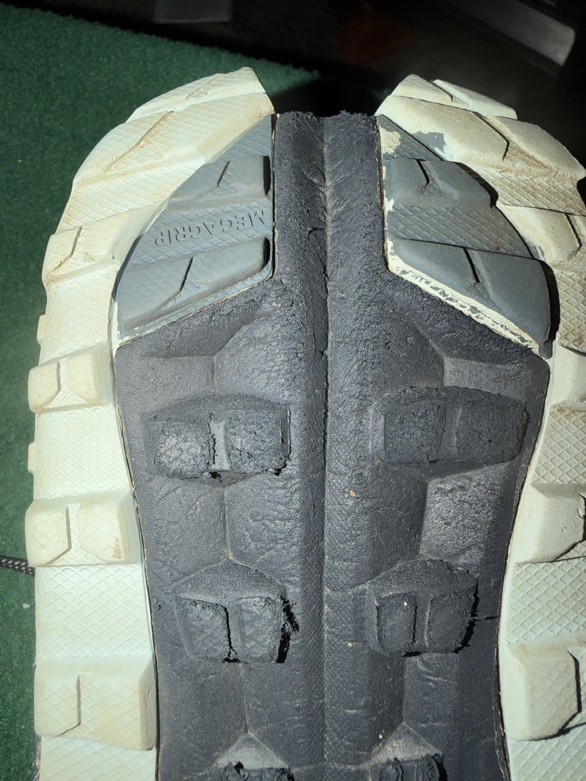 Altra Olympus 4 Blue Trail Running Shoes Womens 10 ALOA4VQW035Vibram Sole