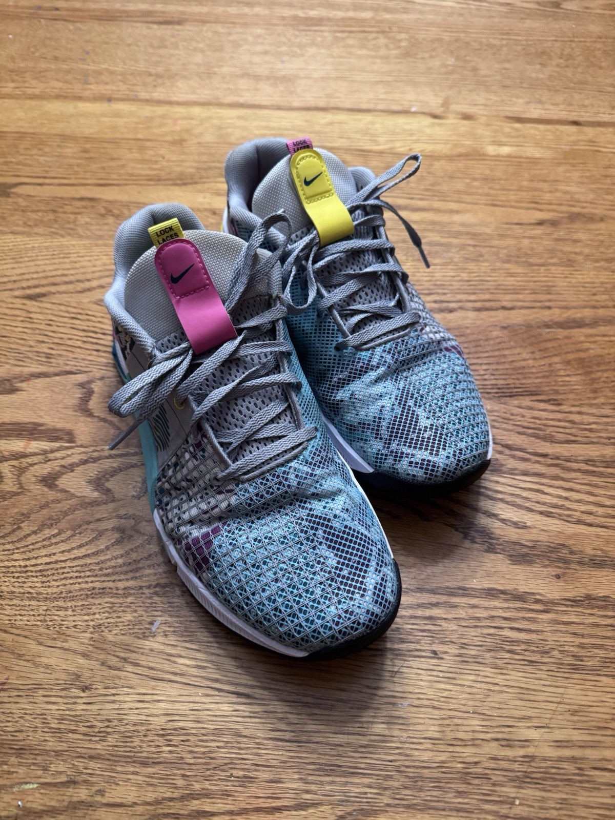Nike Metcon 8 Women’s CrossFit Training Shoes Graffiti Graphics Size 11.5 Used