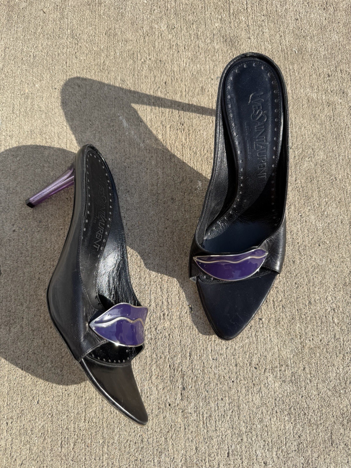 S/S 2003 YSL by Tom Ford Black Leather Pointed Toe Mule Heels Dali Lips US 7.5