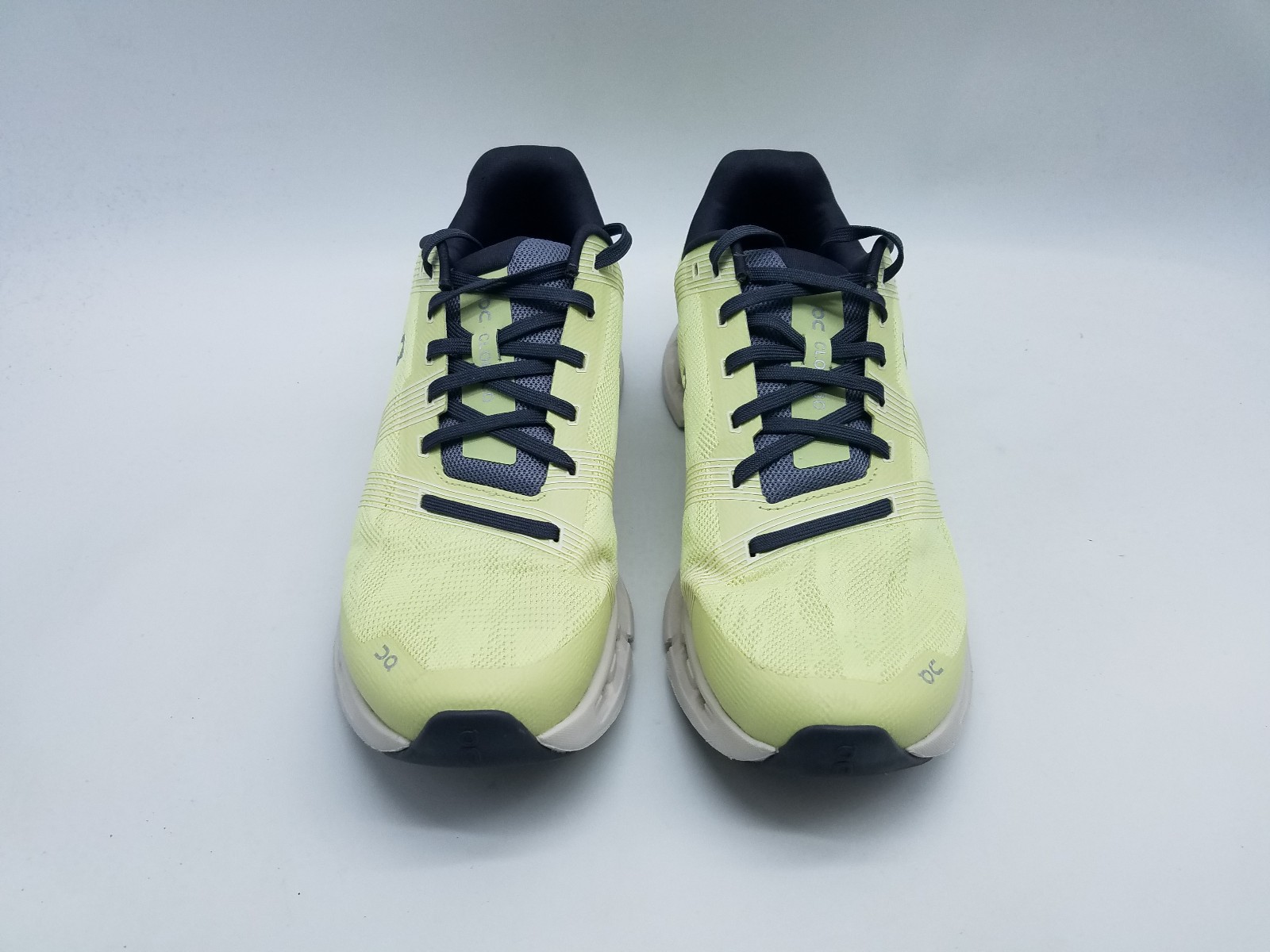 On Cloudgo Swiss Engineering Women’s Size 9.5 Road Running Shoes *Less than 5 mi