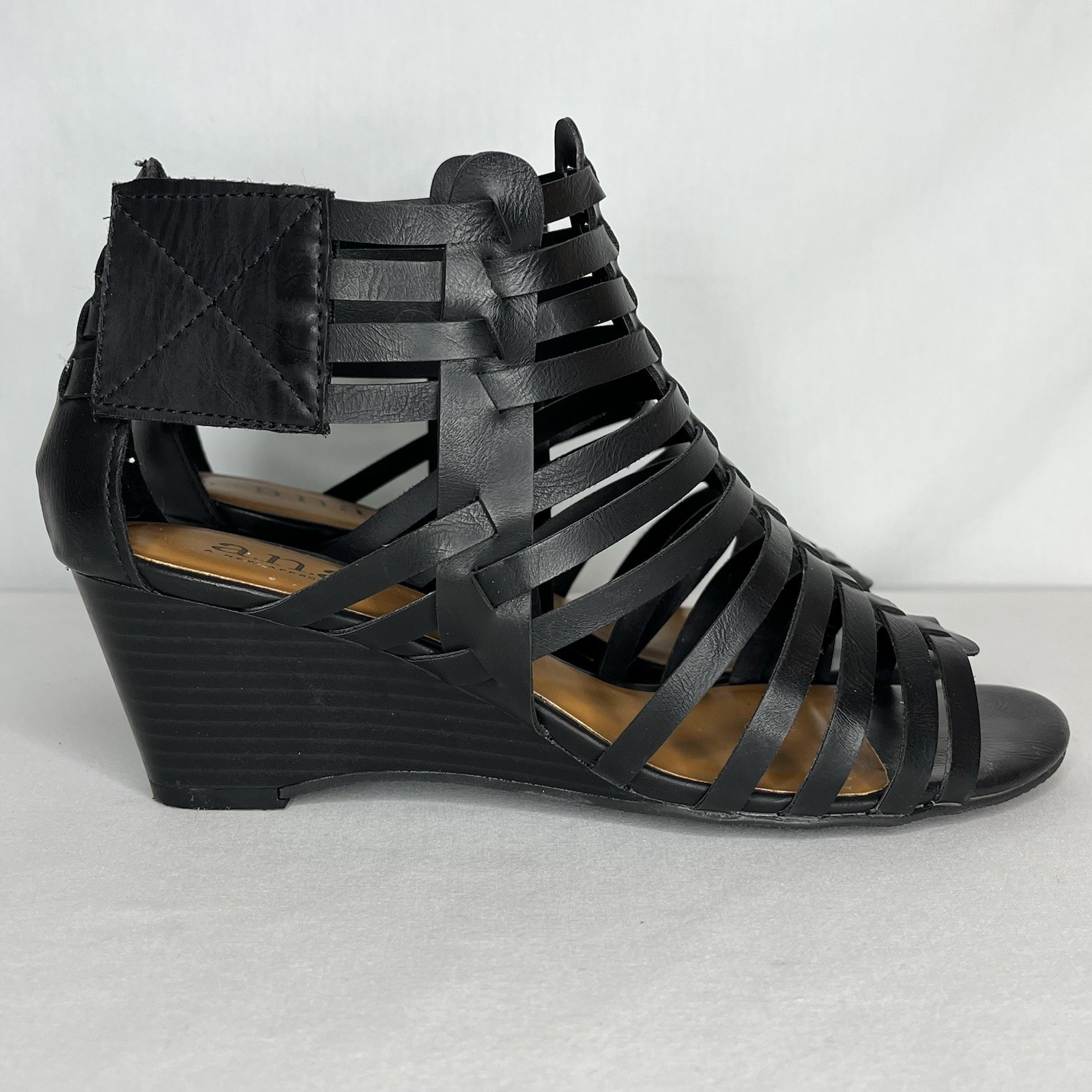 A.N.A. Meadow Wedge Sandals Womens 7.5W Black Gladiator Strappy Comfort