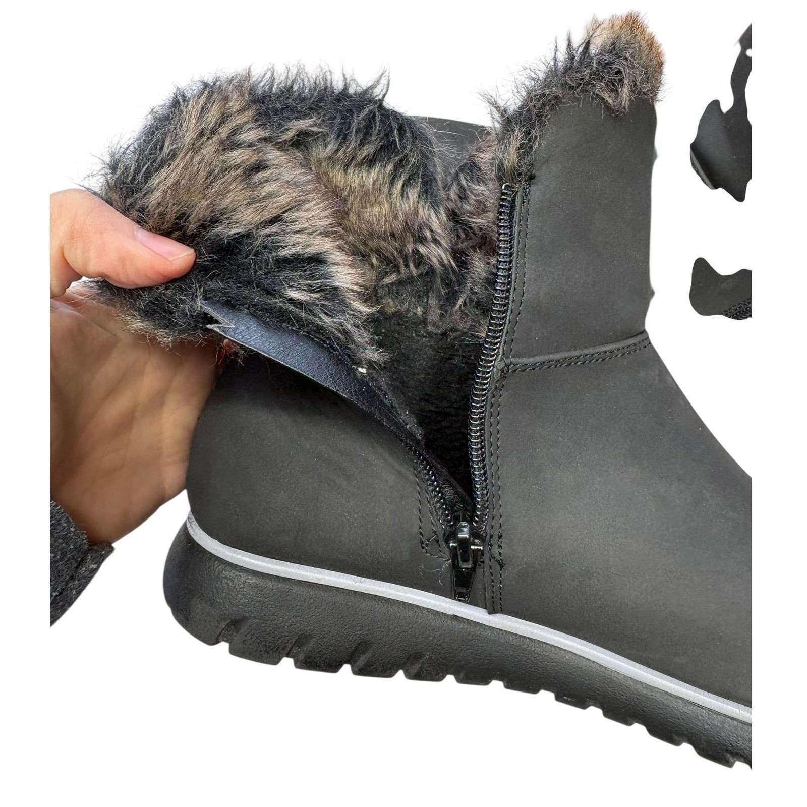 London Fog Women’s Whiteout Faux Fur Short Ankle Side Zip Winter Cozy Boots 8