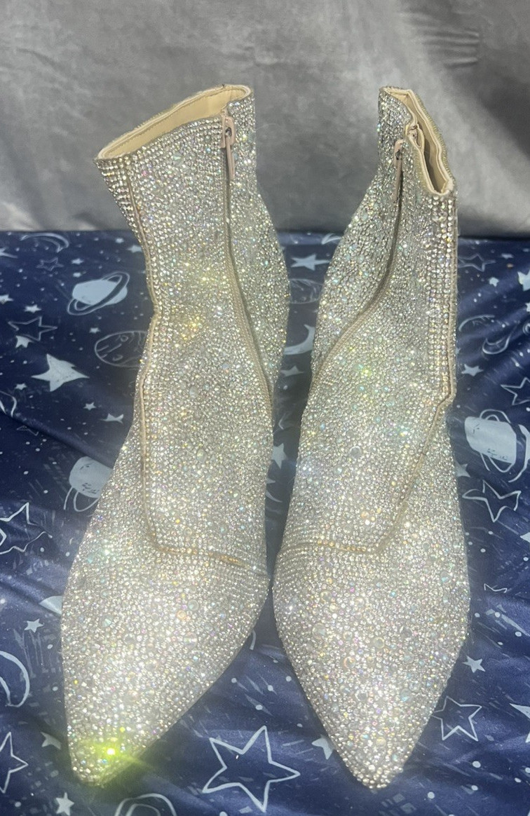 BETSEY JOHNSON SB-CADY GLASS STONES ANKLE BOOTIE BOOTS 9W Rhinestone Sparkle