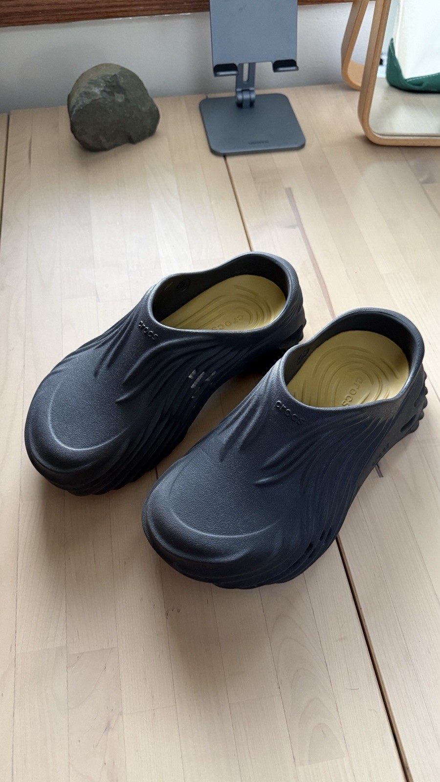 Crocs Echo Wave Women’s Size 7 Grey Pebble Colorway Discontinued Lightly Worn
